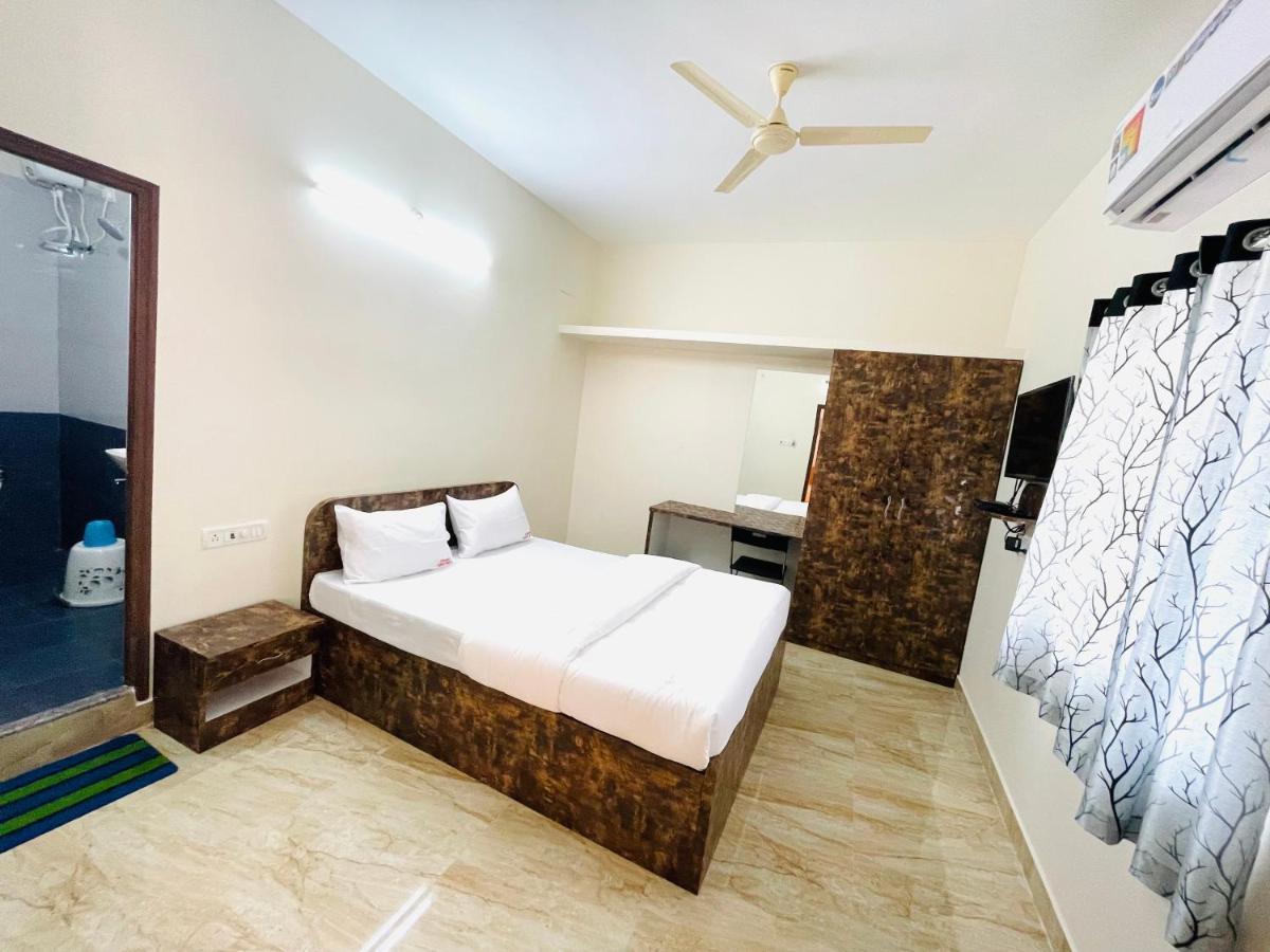 Lsr Service Apartments Tirupati Exterior photo